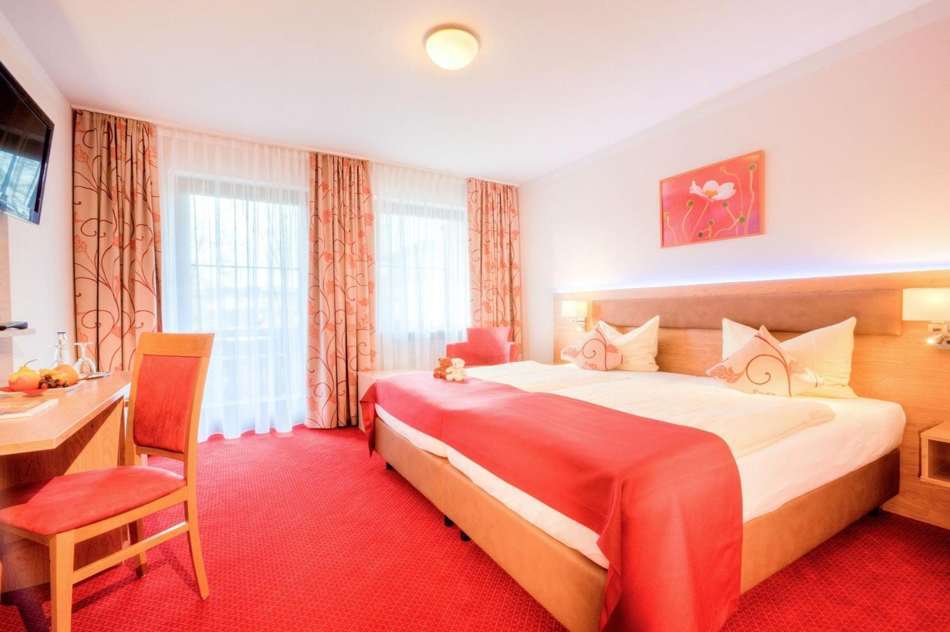 Stroebinger Hof - Therme Wellness Resort باد اندورف المظهر الخارجي الصورة