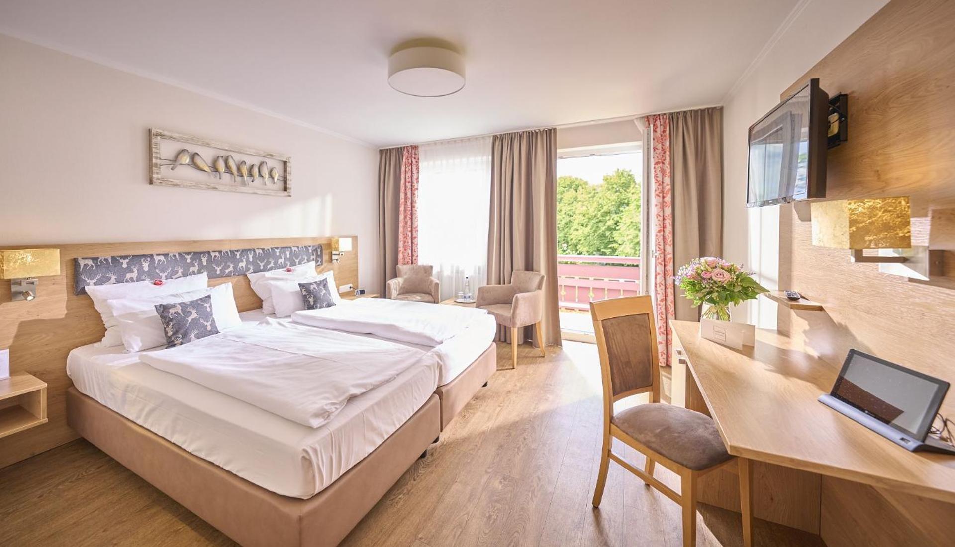 Stroebinger Hof - Therme Wellness Resort باد اندورف المظهر الخارجي الصورة