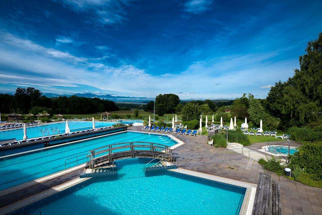 Stroebinger Hof - Therme Wellness Resort باد اندورف المظهر الخارجي الصورة