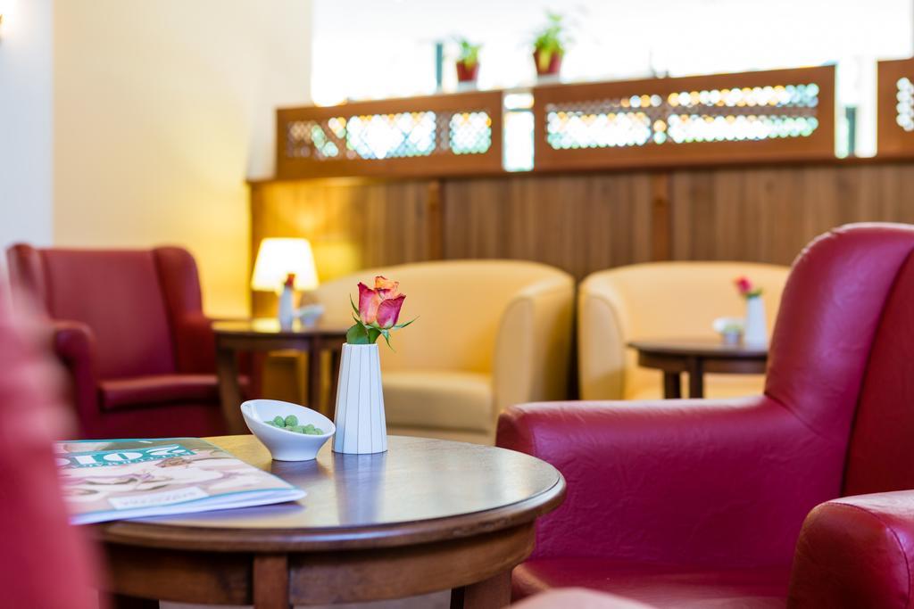Stroebinger Hof - Therme Wellness Resort باد اندورف المظهر الخارجي الصورة